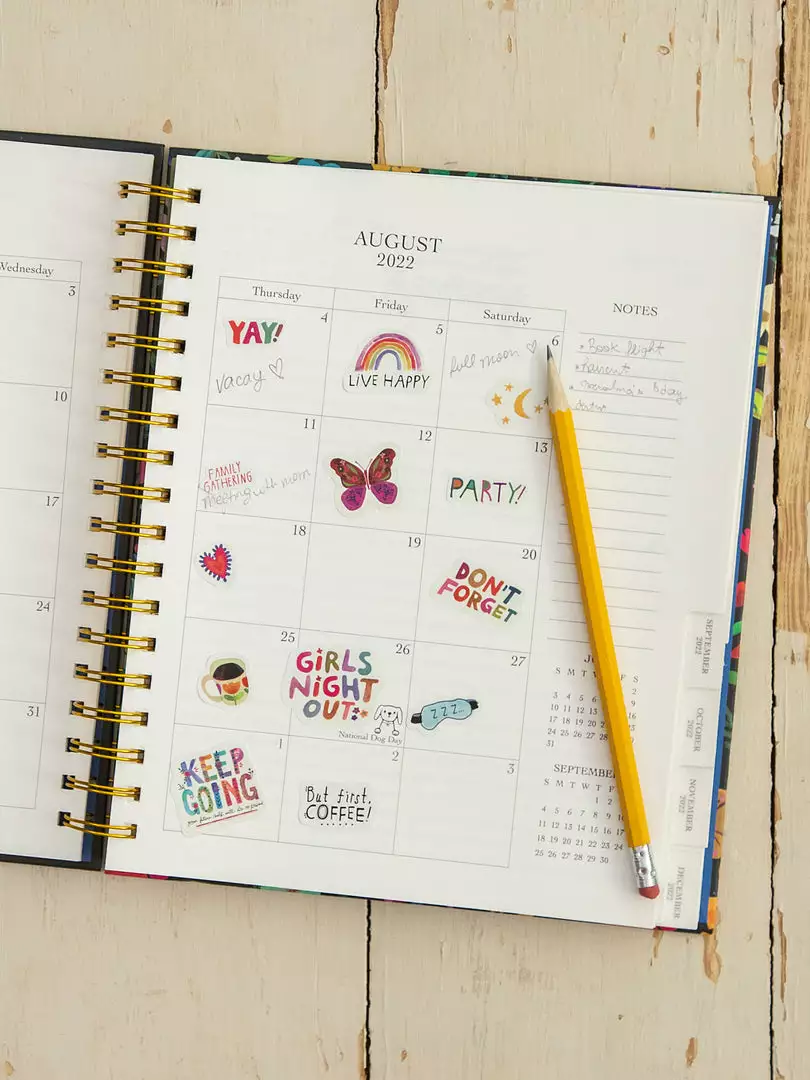 Natural Life 2022-23 17 Month Planner Gifts & Fun Things 30 Natural Life 2022-23 17 Month Planner Gifts & Fun Things