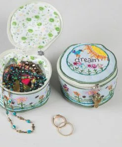 Natural Life Back To Campus Embroidered Jewelry Round