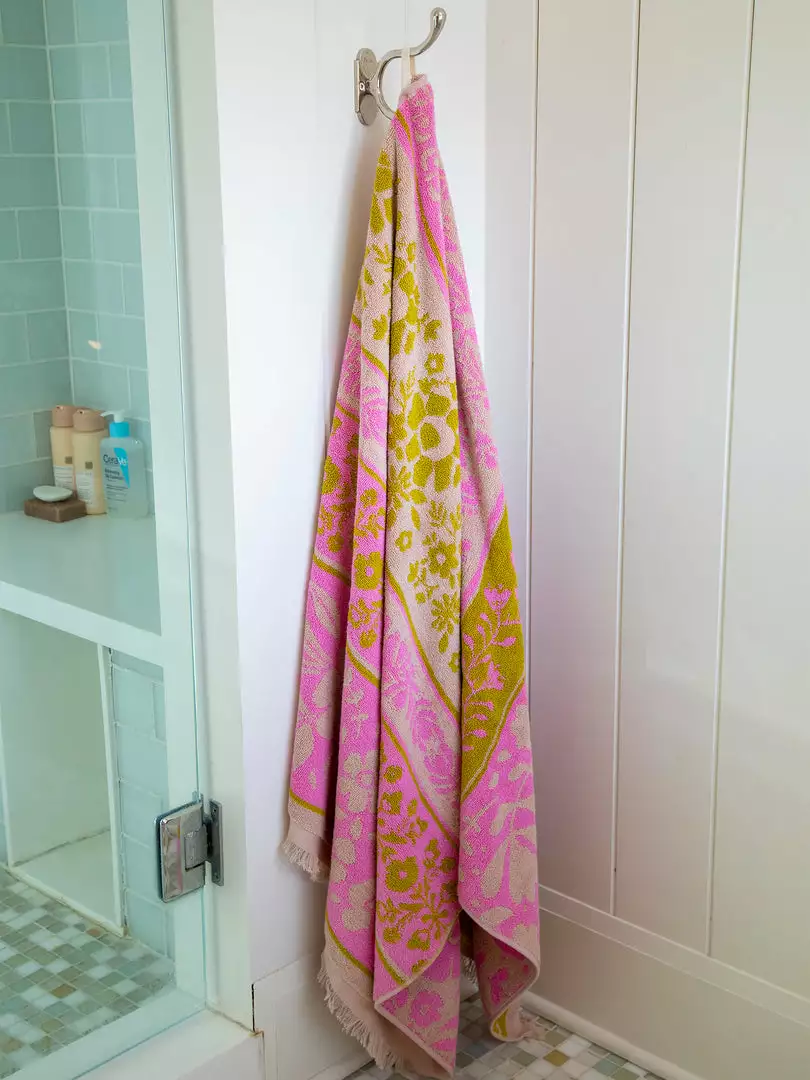Natural Life NEW & TRENDING Bungalow Towel 8 Natural Life NEW & TRENDING Bungalow Towel