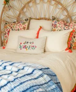 Natural Life Isabel Tassel Shams