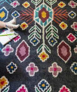 Natural Life NEW & TRENDING Charcoal Shaggy Wool Rug