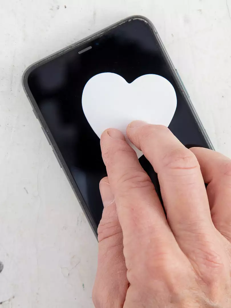 Natural Life Stick-On Screen Cleaner Set NEW & TRENDING 11 Natural Life Stick-On Screen Cleaner Set NEW & TRENDING