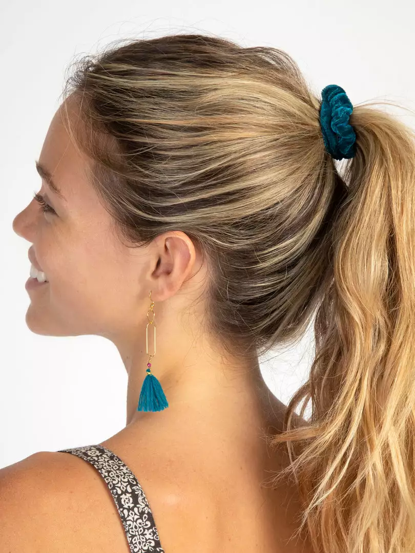 Natural Life Print And Velvet Scrunchies 6 Natural Life Print And Velvet Scrunchies