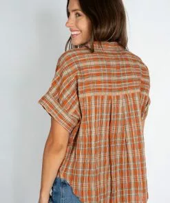 Natural Life NEW & TRENDING Allie Buttondown Top