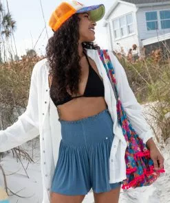 Natural Life NEW & TRENDING Laid Back Button Down