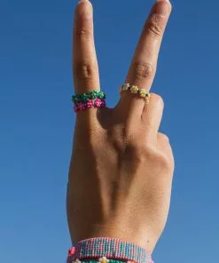 Natural Life Beaded Daisy Ring