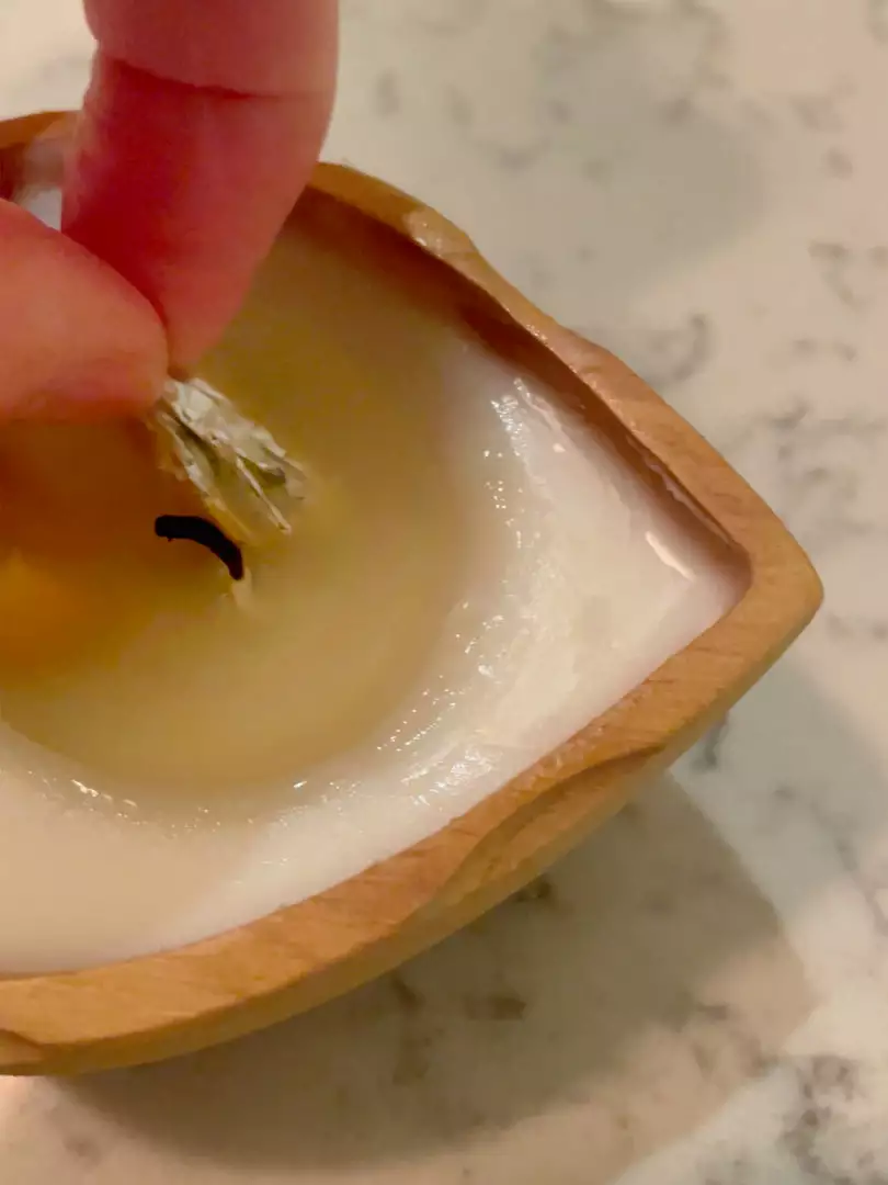 Natural Life Surprise Candle 6 Natural Life Surprise Candle